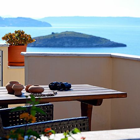 Manos Apartments Almirida المظهر الخارجي الصورة